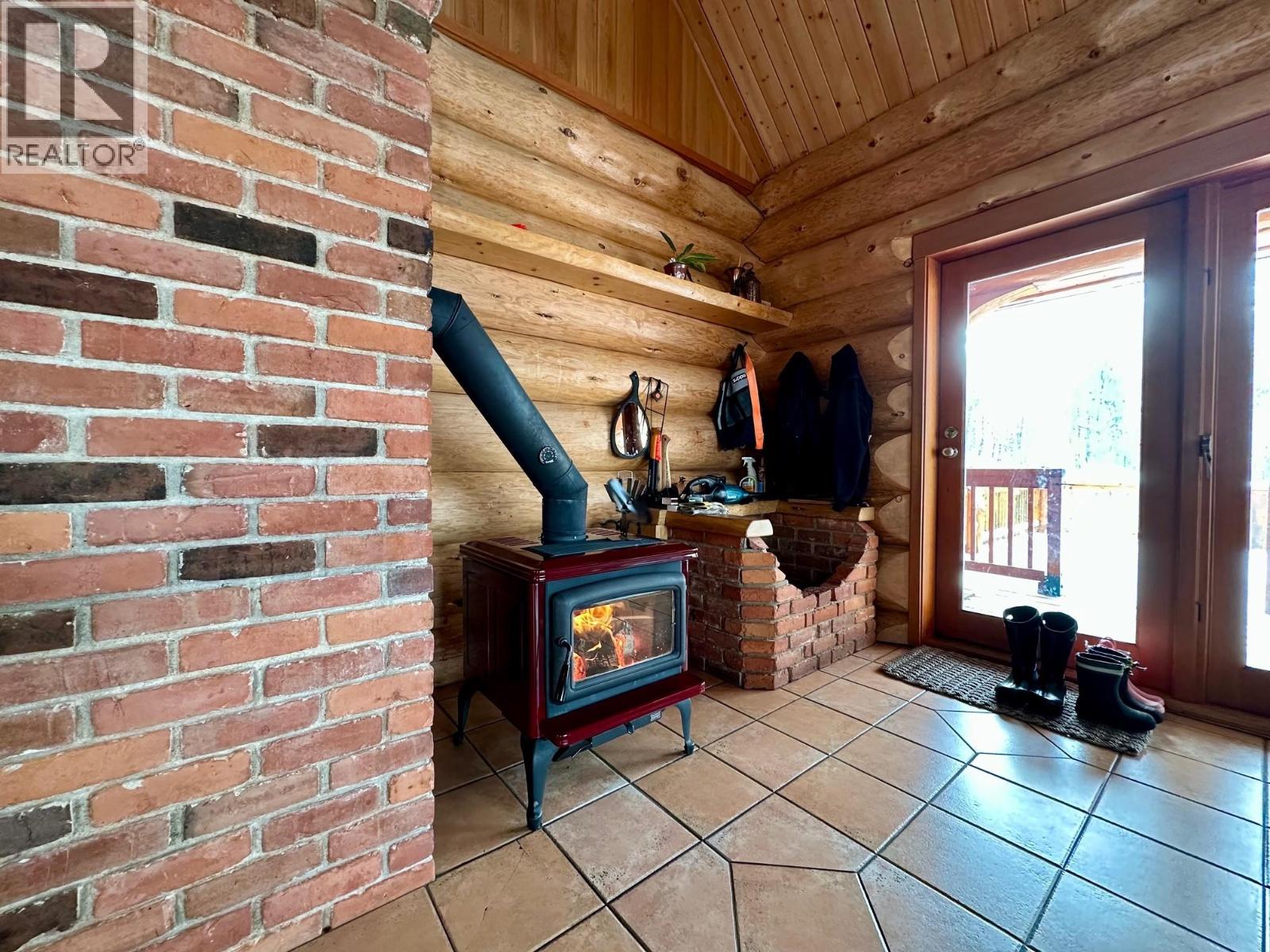 7584 Fir Road, Telkwa, British Columbia  V0J 2N0 - Photo 6 - R3124129