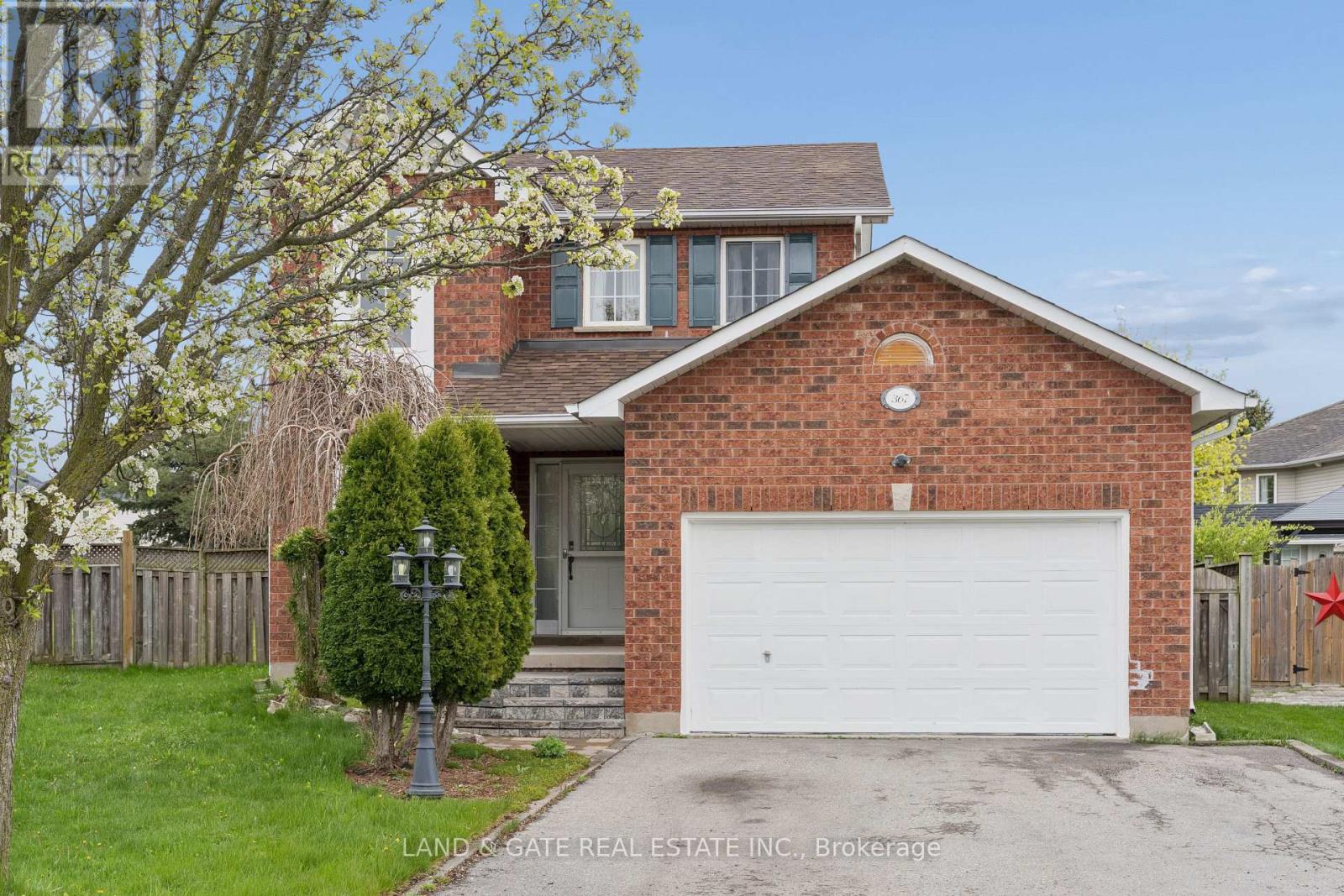 367 CONCORDIA COURT, Oshawa, Ontario