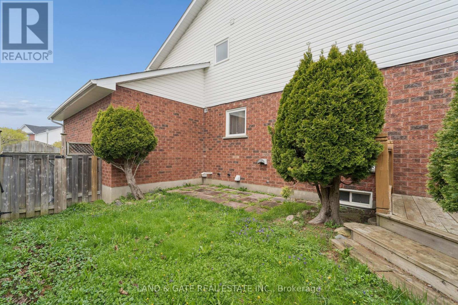 367 Concordia Court, Oshawa, Ontario  L1G 8C3 - Photo 39 - E13127488