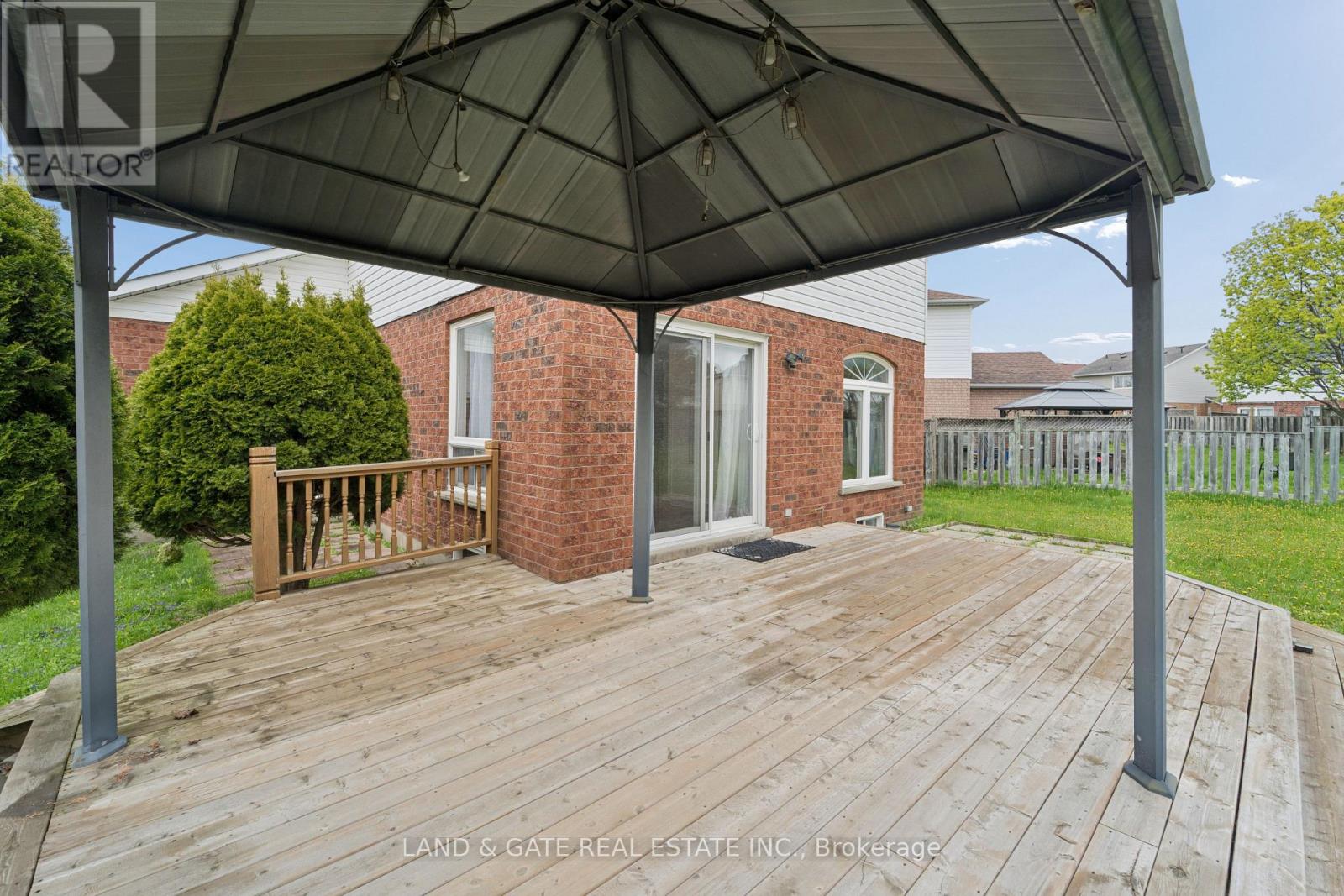 367 Concordia Court, Oshawa, Ontario  L1G 8C3 - Photo 41 - E13127488