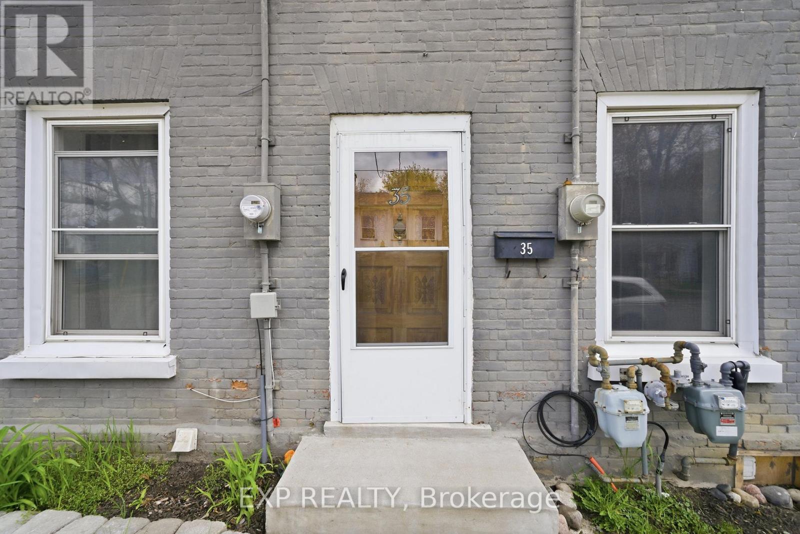 35-37 Ontario Street, Clarington, Ontario  L1C 2S4 - Photo 3 - E13133624
