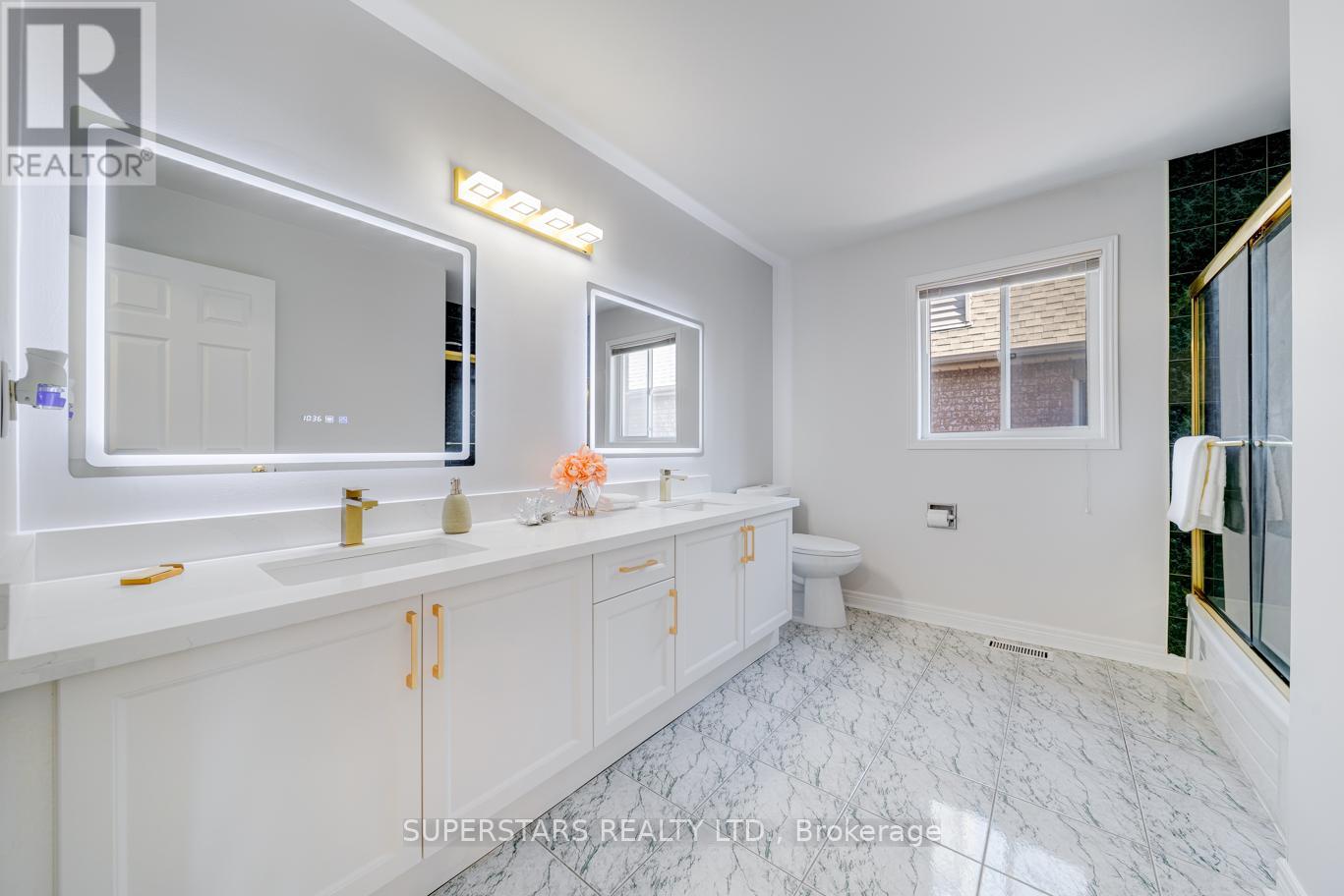 105 Mcclellan Way, Aurora, Ontario  L4G 6M4 - Photo 28 - N13133548