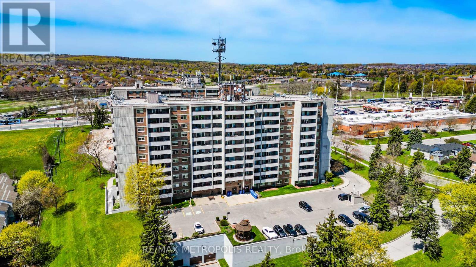 1010 - 40 William Roe Boulevard, Newmarket, Ontario  L3Y 5N4 - Photo 11 - N13133772