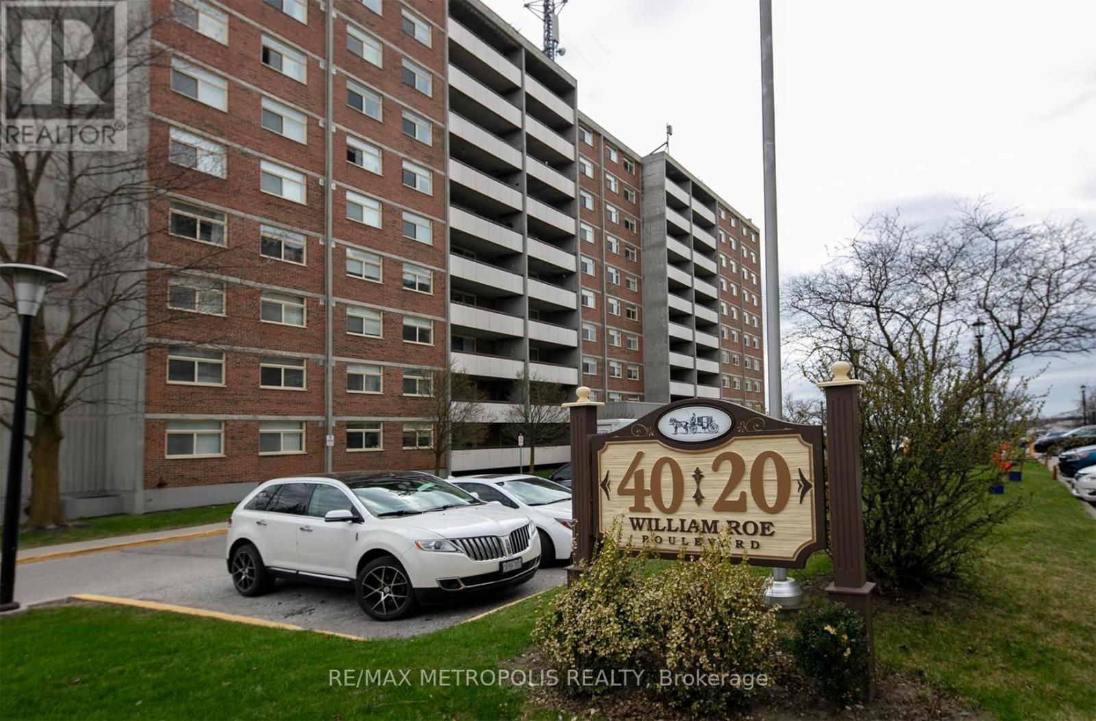 1010 - 40 William Roe Boulevard, Newmarket, Ontario  L3Y 5N4 - Photo 48 - N13133772