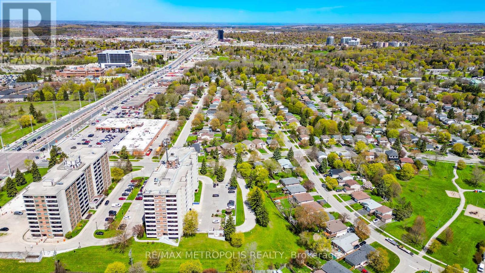 1010 - 40 William Roe Boulevard, Newmarket, Ontario  L3Y 5N4 - Photo 5 - N13133772