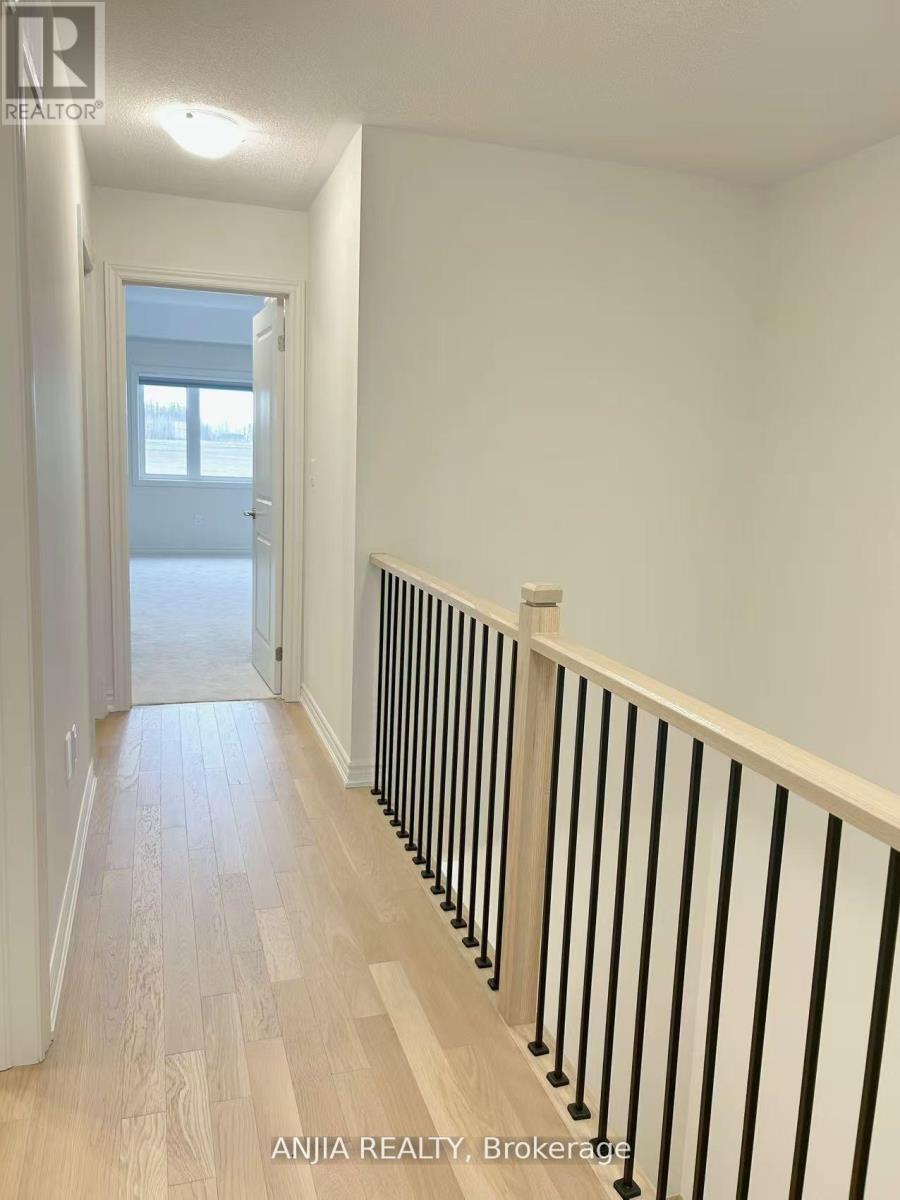 65 Greer Street, Barrie, Ontario  L9J 0R5 - Photo 10 - S13133520