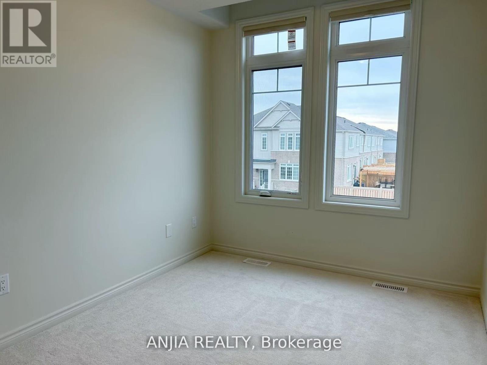65 Greer Street, Barrie, Ontario  L9J 0R5 - Photo 19 - S13133520