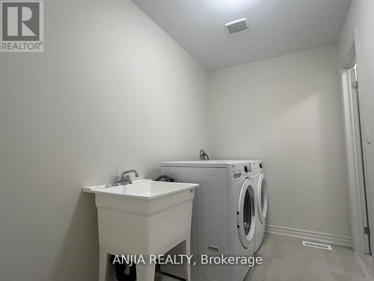65 Greer Street, Barrie, Ontario  L9J 0R5 - Photo 23 - S13133520