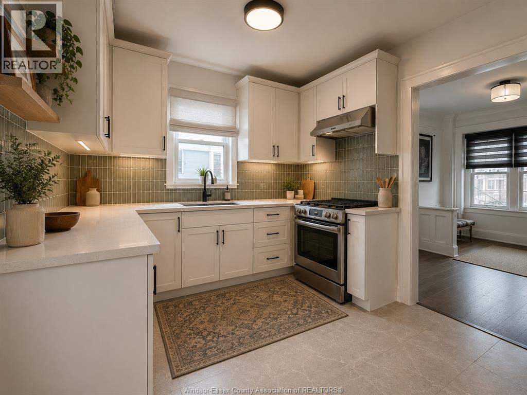 1842 Drouillard, Windsor, Ontario  N8W 3X5 - Photo 12 - 26010915