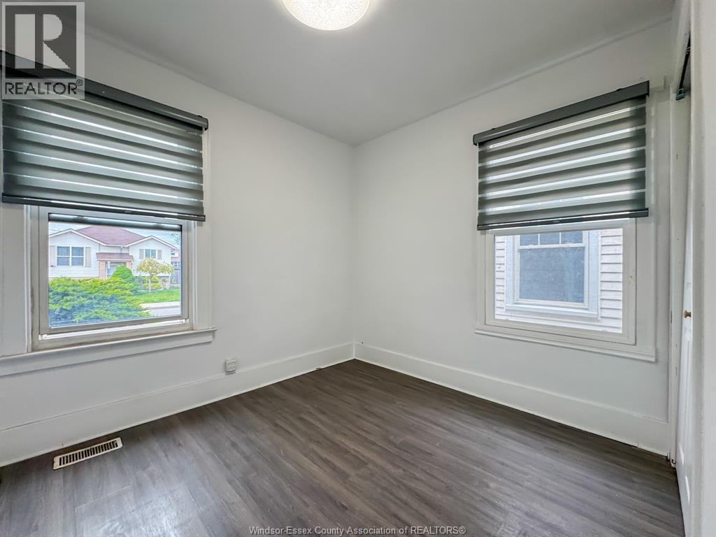 1842 Drouillard, Windsor, Ontario  N8W 3X5 - Photo 18 - 26010915