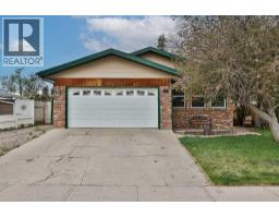 203 Ryerson Road W, Lethbridge, Alberta