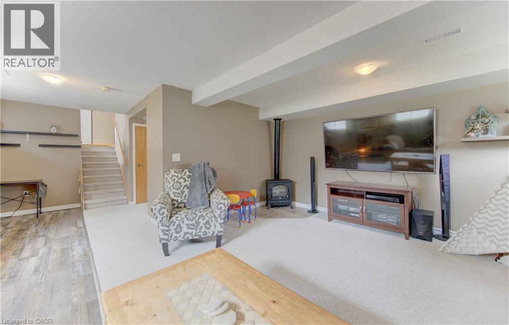 108 Oprington Court, Kitchener, Ontario  N2N 3E1 - Photo 21 - 40830470