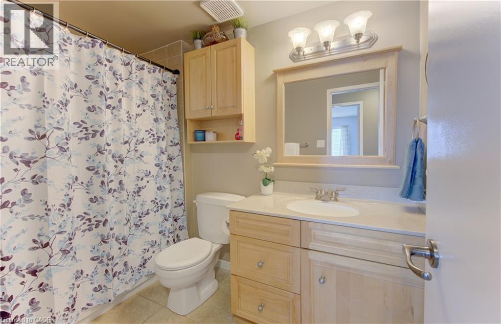 108 Oprington Court, Kitchener, Ontario  N2N 3E1 - Photo 27 - 40830470