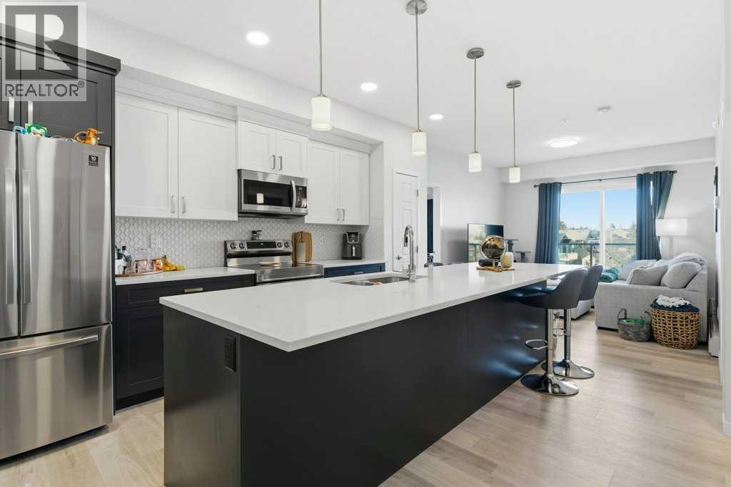 305, 200 Harvest Hills Place Ne, Calgary, Alberta  T2M 0C8 - Photo 1 - A2283997