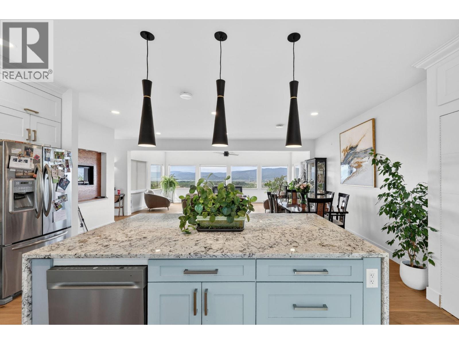 823 Ackerman Court, Kelowna, British Columbia  V1X 7L2 - Photo 13 - 10387420