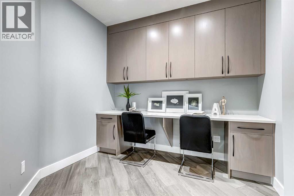 26 Patina Hill SW, Calgary, Alberta  T3H 2C7 - Photo 39 - A2298630