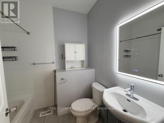 284 Talbot Street, St. Thomas, Ontario  N5P 1B4 - Photo 5 - X13133824