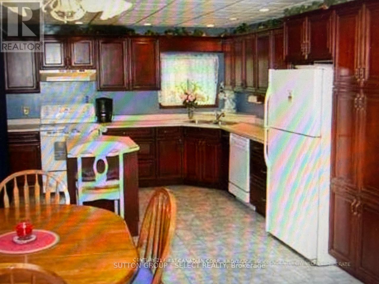 10103 Jane Street, Lambton Shores, Ontario  N0M 1T0 - Photo 11 - X13133832