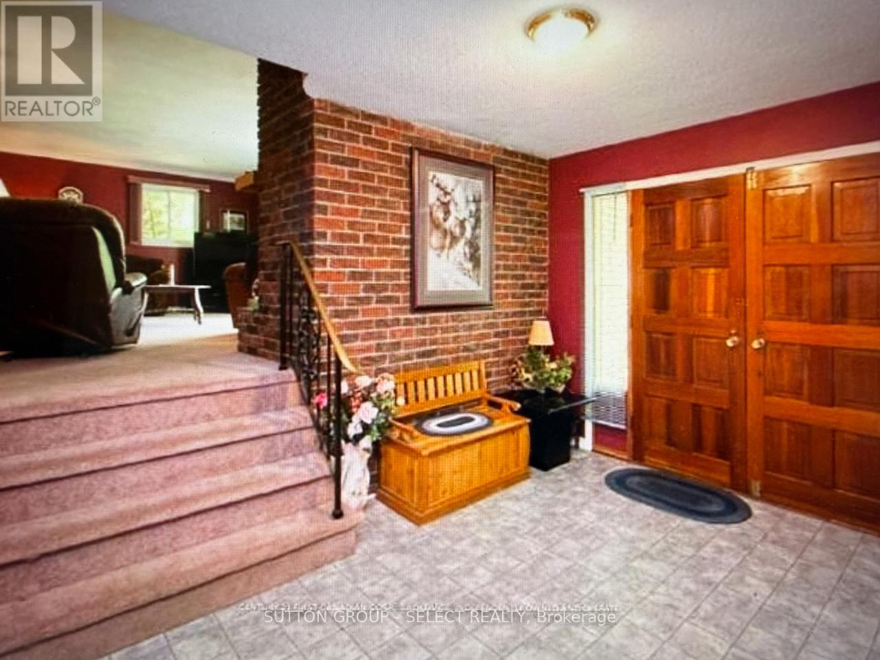 10103 Jane Street, Lambton Shores, Ontario  N0M 1T0 - Photo 9 - X13133832