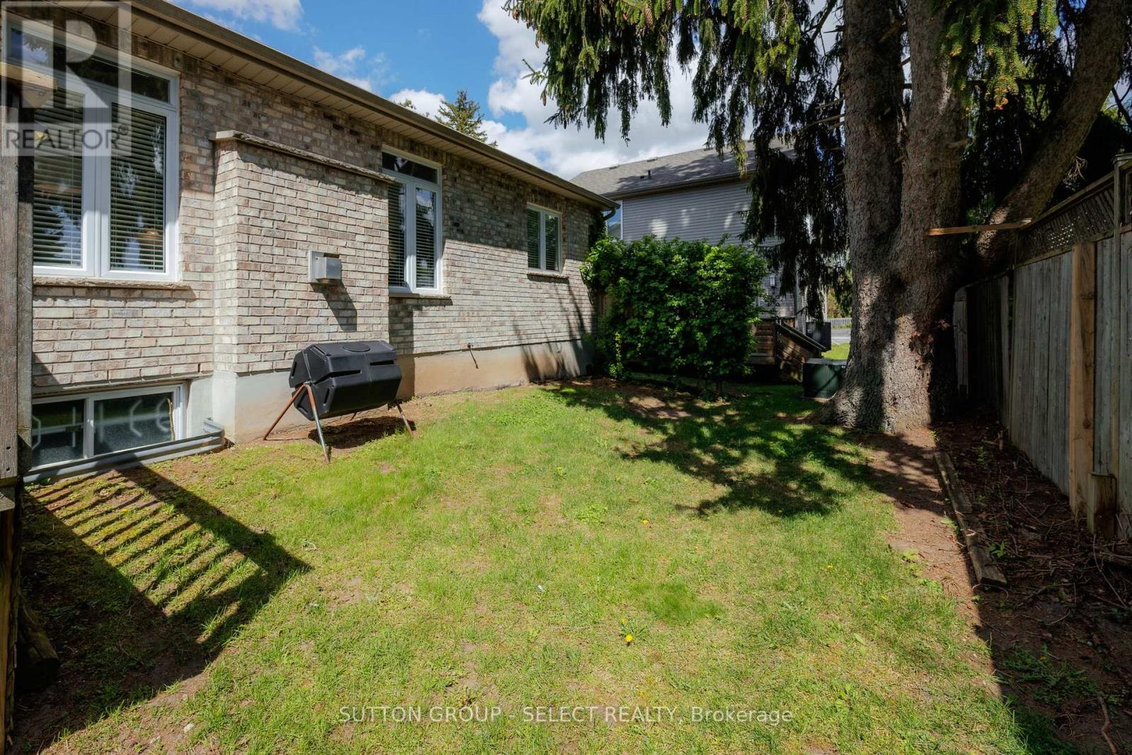 2 - 339 Boler Road, London South, Ontario  N6K 2K4 - Photo 24 - X13133918
