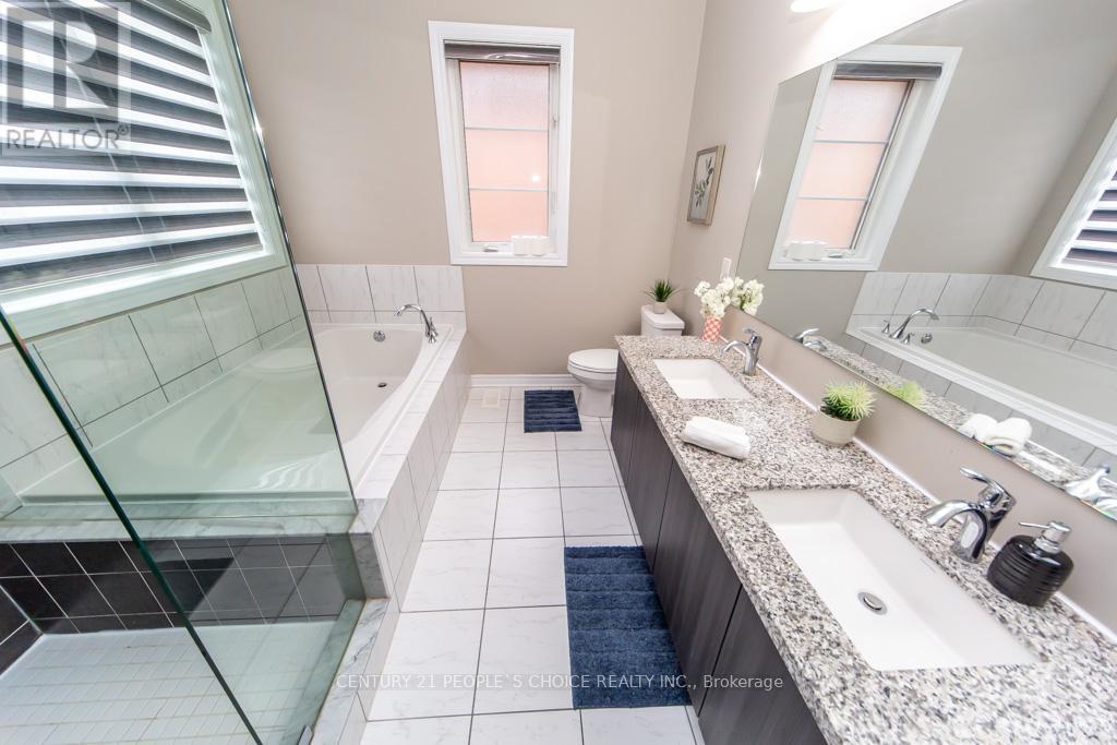 374 Begonia Gardens, Oakville, Ontario  L6M 4M2 - Photo 23 - W13133396