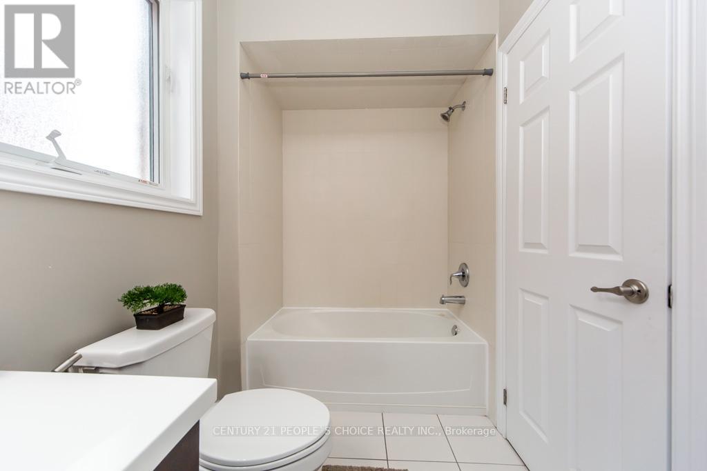 374 Begonia Gardens, Oakville, Ontario  L6M 4M2 - Photo 29 - W13133396