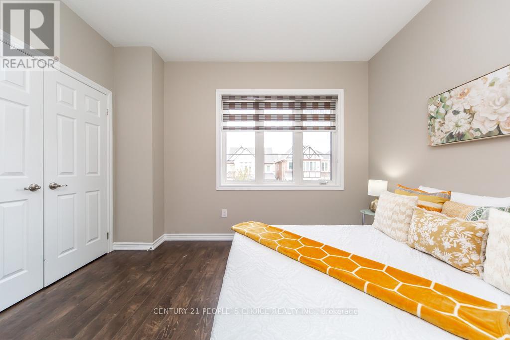 374 Begonia Gardens, Oakville, Ontario  L6M 4M2 - Photo 31 - W13133396