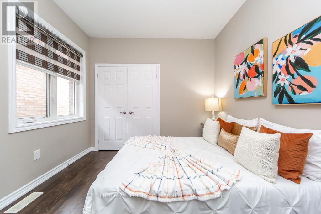 374 Begonia Gardens, Oakville, Ontario  L6M 4M2 - Photo 34 - W13133396
