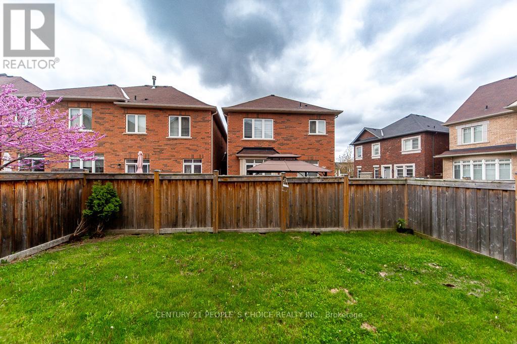 374 Begonia Gardens, Oakville, Ontario  L6M 4M2 - Photo 49 - W13133396