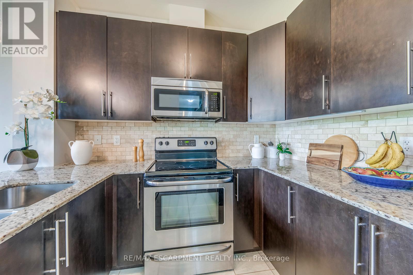 217 - 33 Whitmer Street, Milton, Ontario  L9T 8P9 - Photo 10 - W13133406