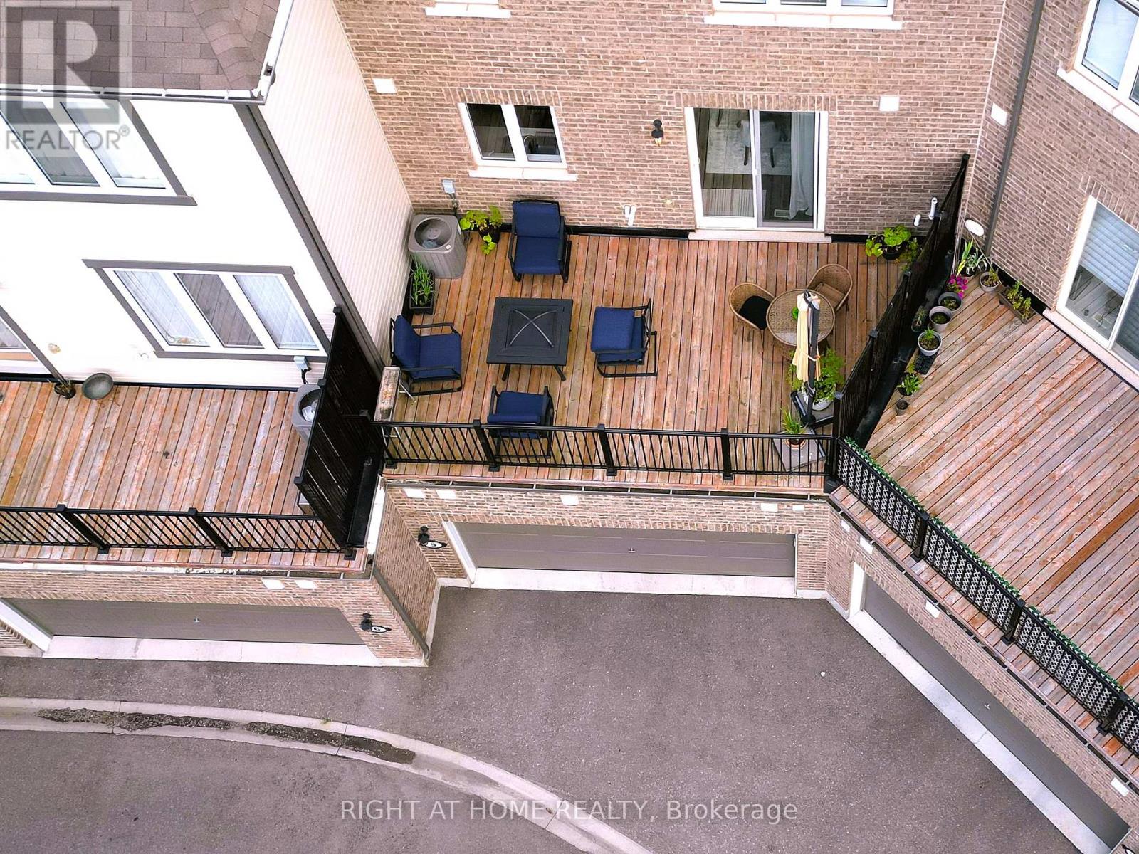 21 - 1222 Rose Way, Milton, Ontario  L9E 1P2 - Photo 4 - W13133478