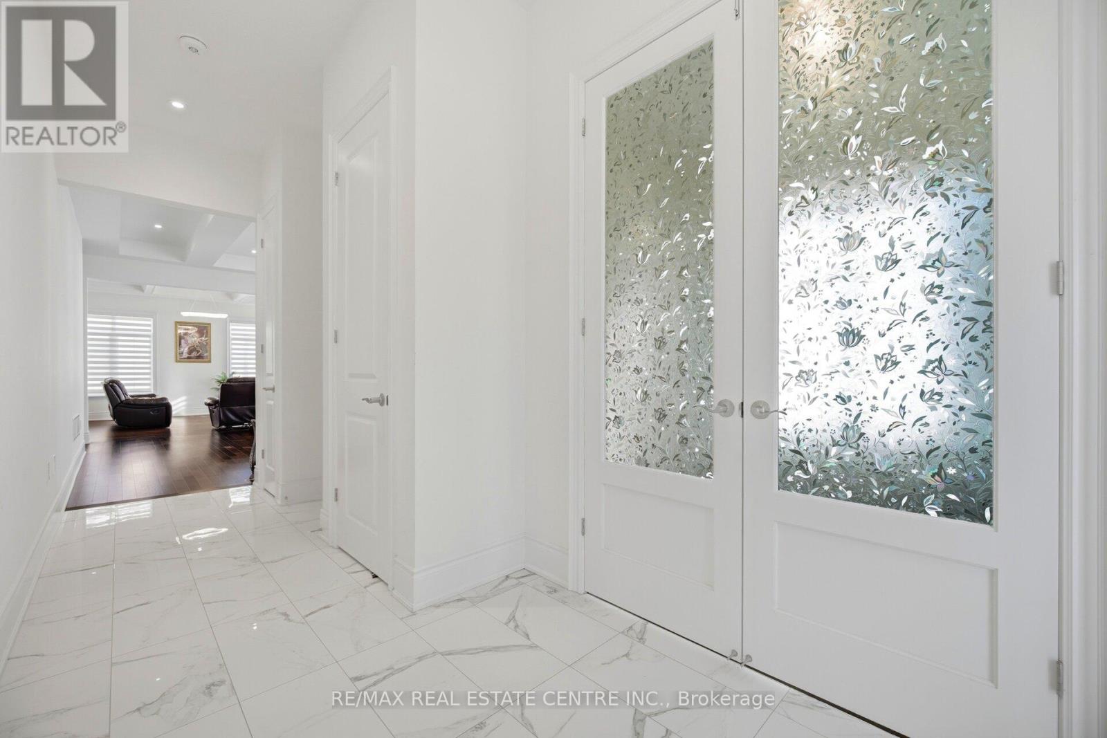 2380 Edward Leaver Trail, Oakville, Ontario  L6M 5M7 - Photo 11 - W13133496