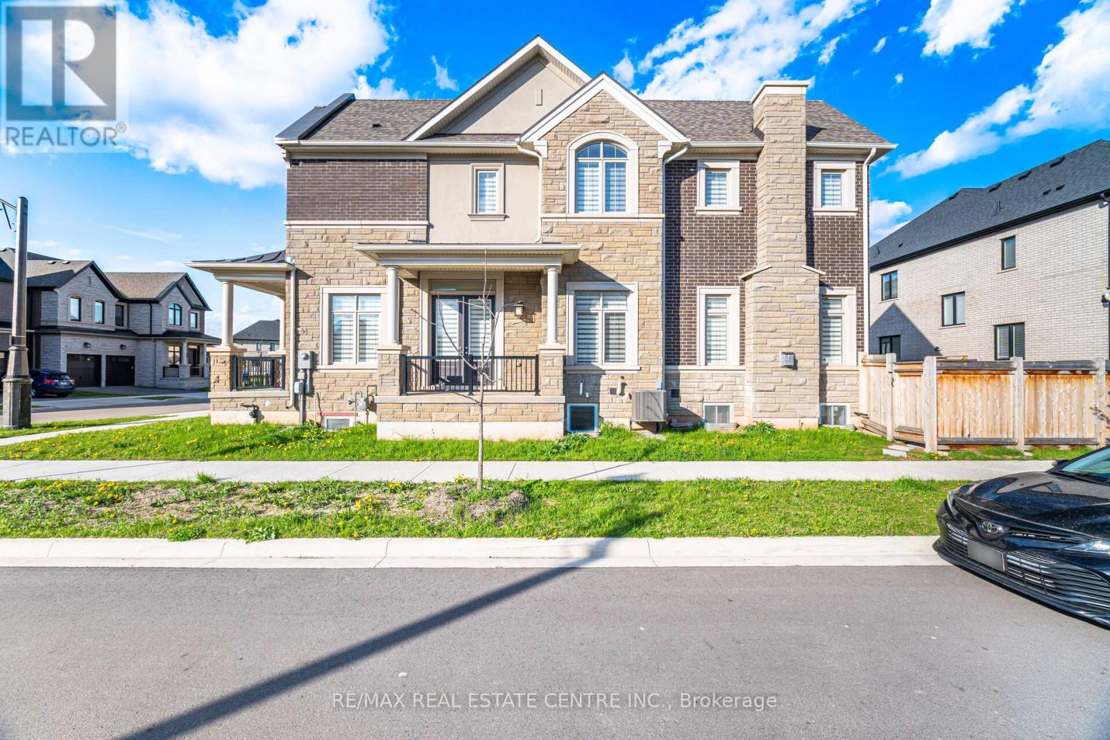 2380 Edward Leaver Trail, Oakville, Ontario  L6M 5M7 - Photo 9 - W13133496