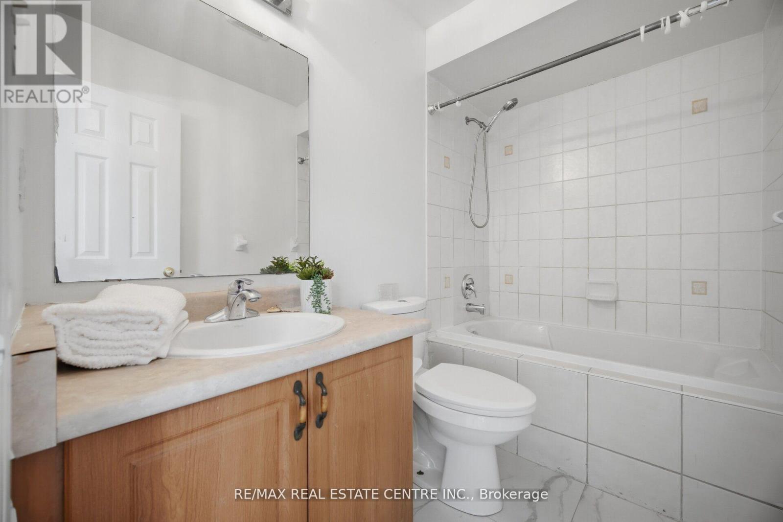 23 Brucewood Road, Brampton, Ontario  L6R 3N1 - Photo 31 - W13133540