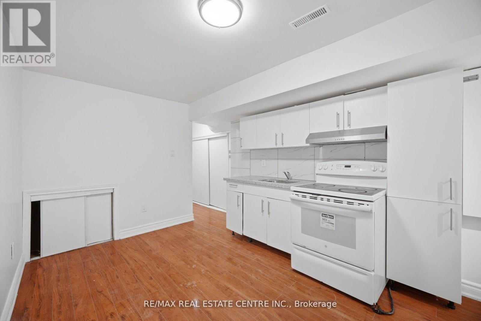 23 Brucewood Road, Brampton, Ontario  L6R 3N1 - Photo 33 - W13133540