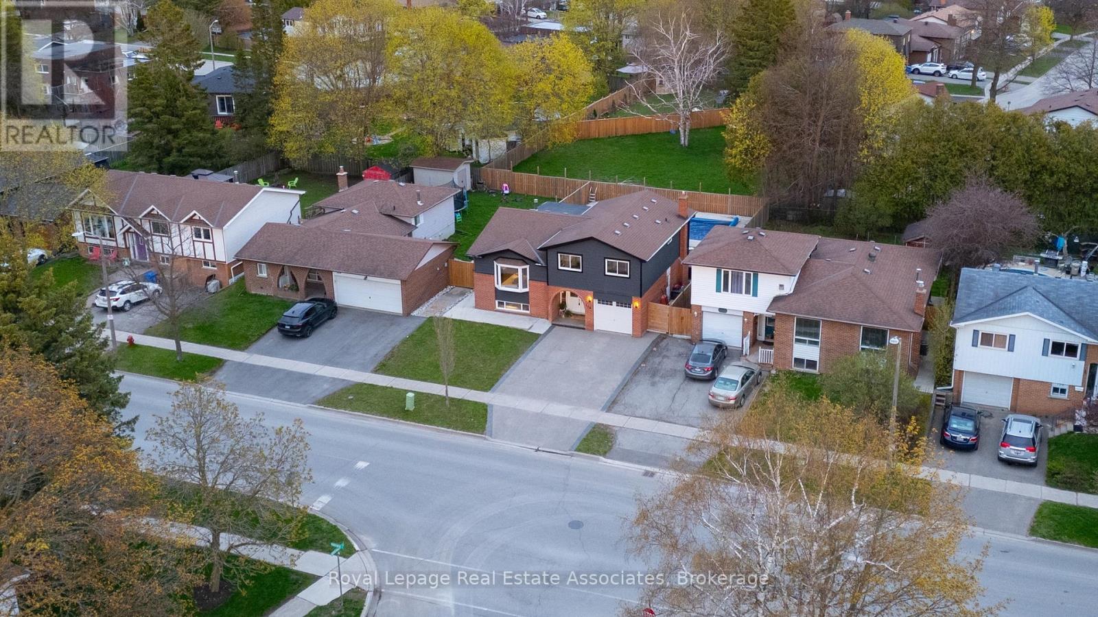 118 Parkview Drive, Orangeville, Ontario  L9W 3J2 - Photo 4 - W13133542