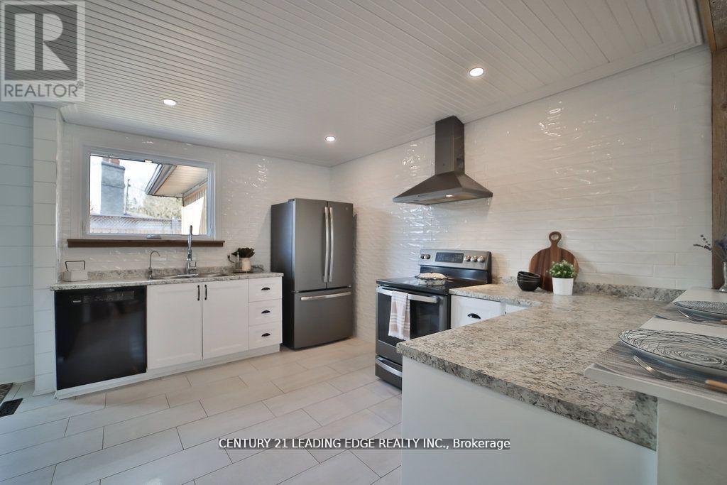 3 Crombie Place, Halton Hills, Ontario  L7G 1K1 - Photo 21 - W13133562