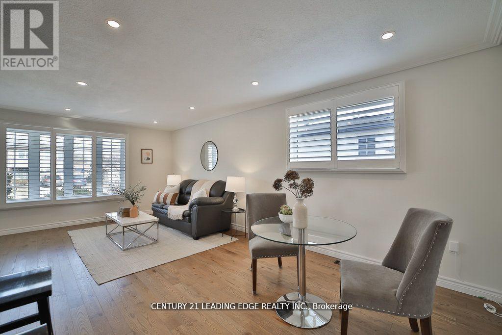 3 Crombie Place, Halton Hills, Ontario  L7G 1K1 - Photo 40 - W13133562