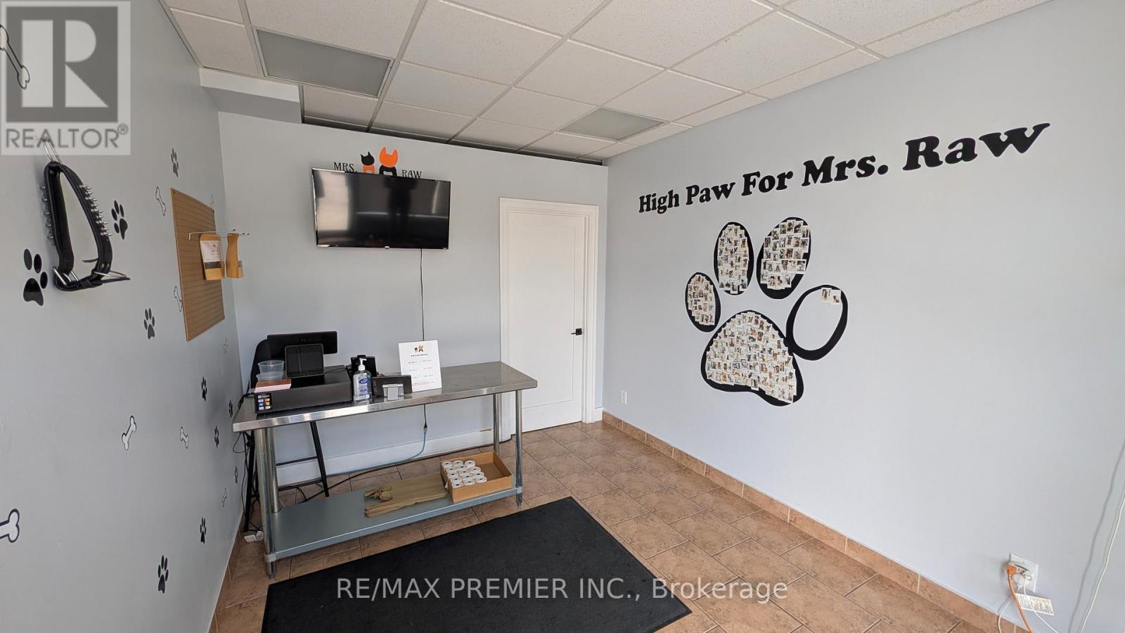 Main - 1657 Weston Road, Toronto, Ontario  M9N 1V2 - Photo 4 - W13133576