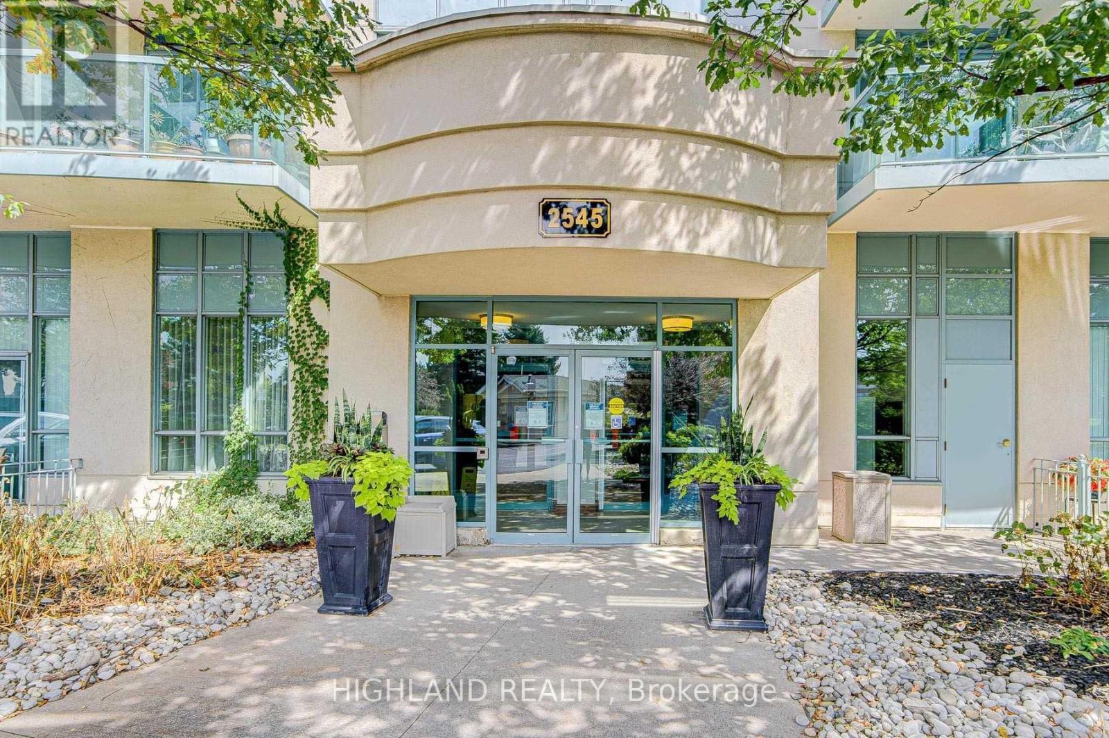 1411 - 2545 Erin Centre Boulevard, Mississauga, Ontario  L5M 6Z9 - Photo 1 - W13133578