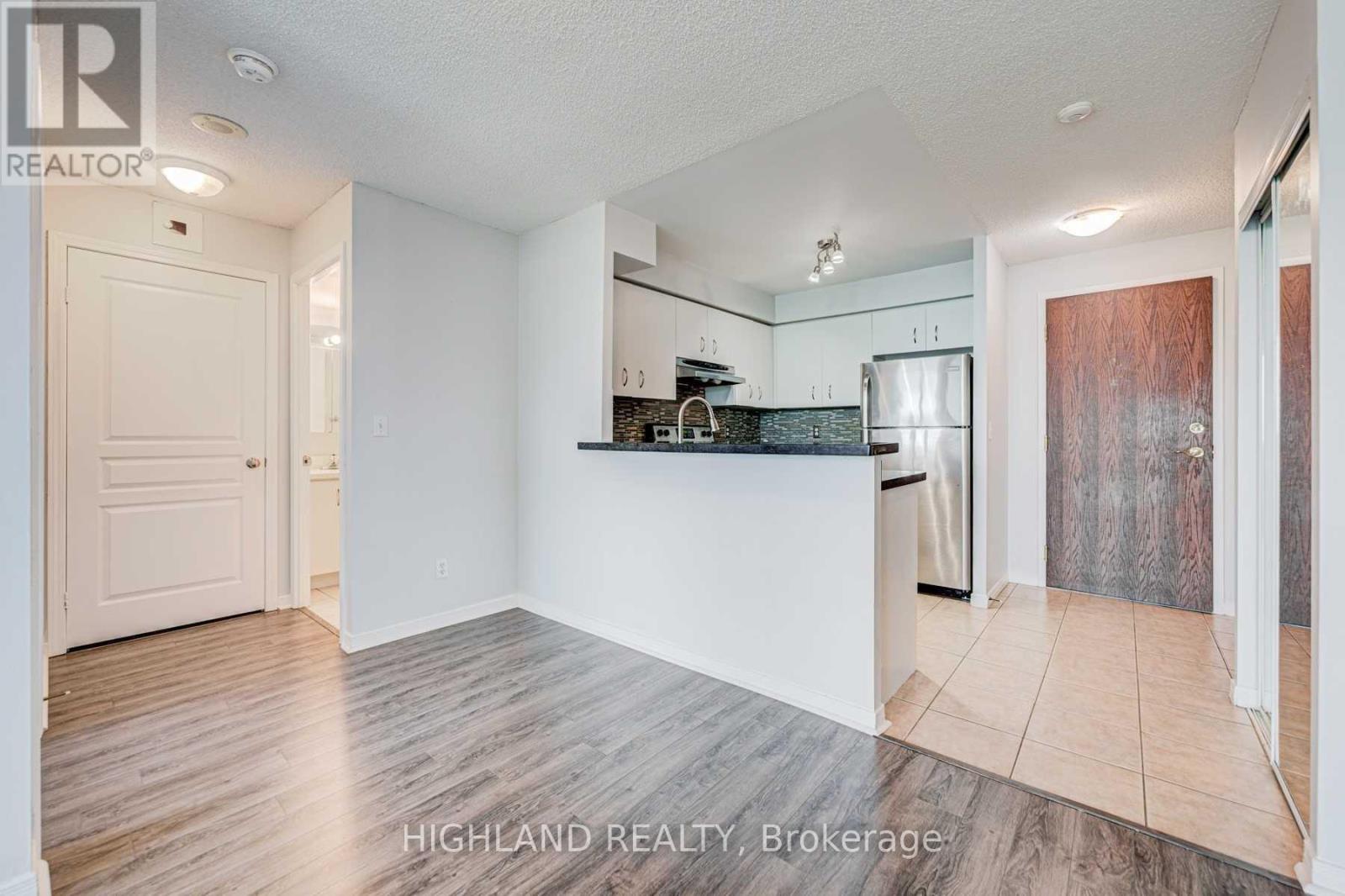 1411 - 2545 Erin Centre Boulevard, Mississauga, Ontario  L5M 6Z9 - Photo 11 - W13133578