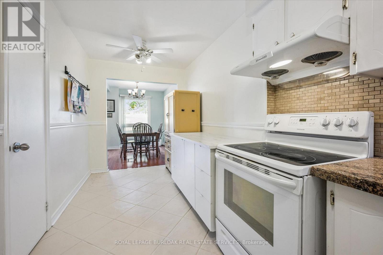 3071 Haines Road, Mississauga, Ontario  L4Y 4B2 - Photo 15 - W13133744