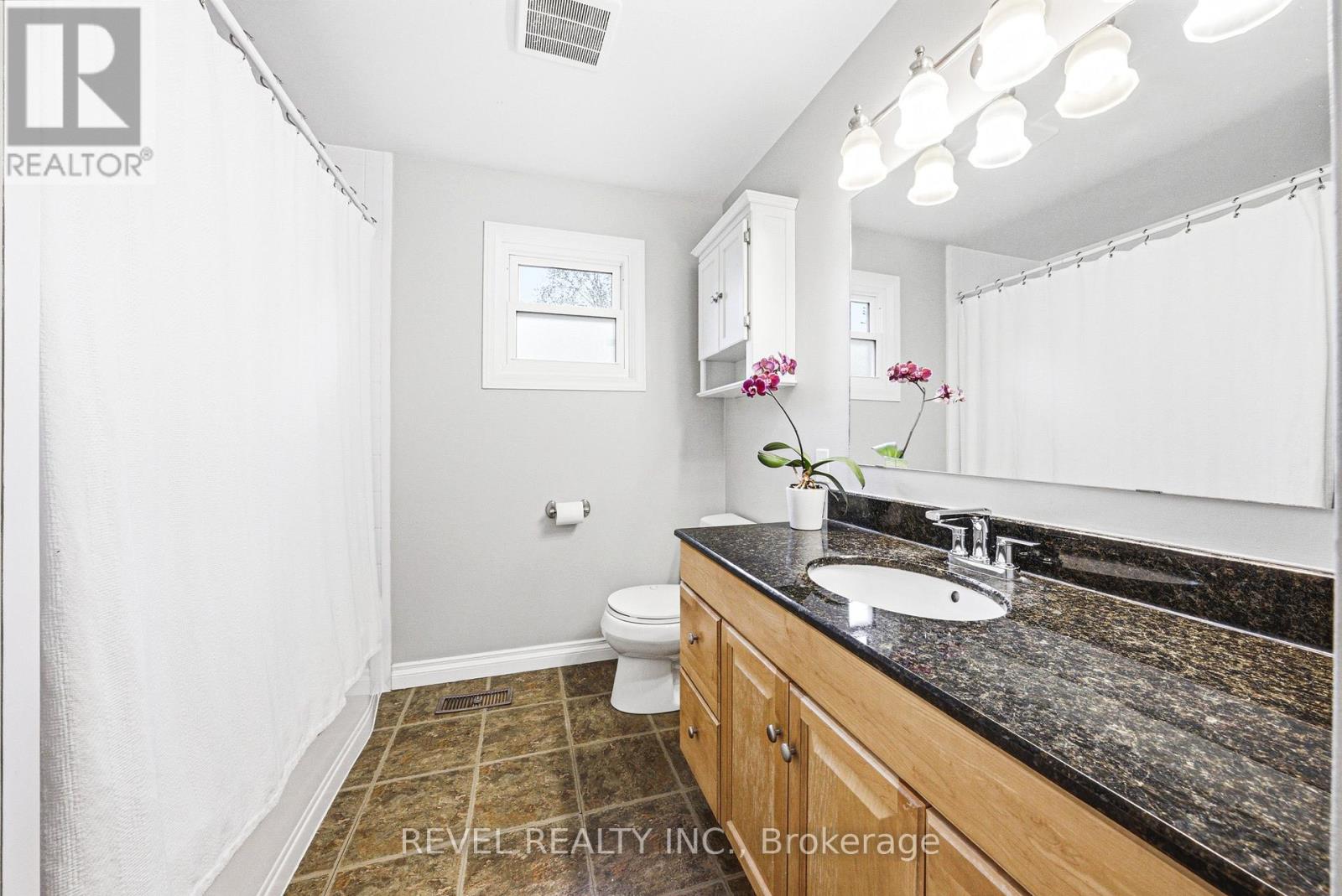5064 Brady Avenue, Burlington, Ontario  L7L 3X6 - Photo 17 - W13133758