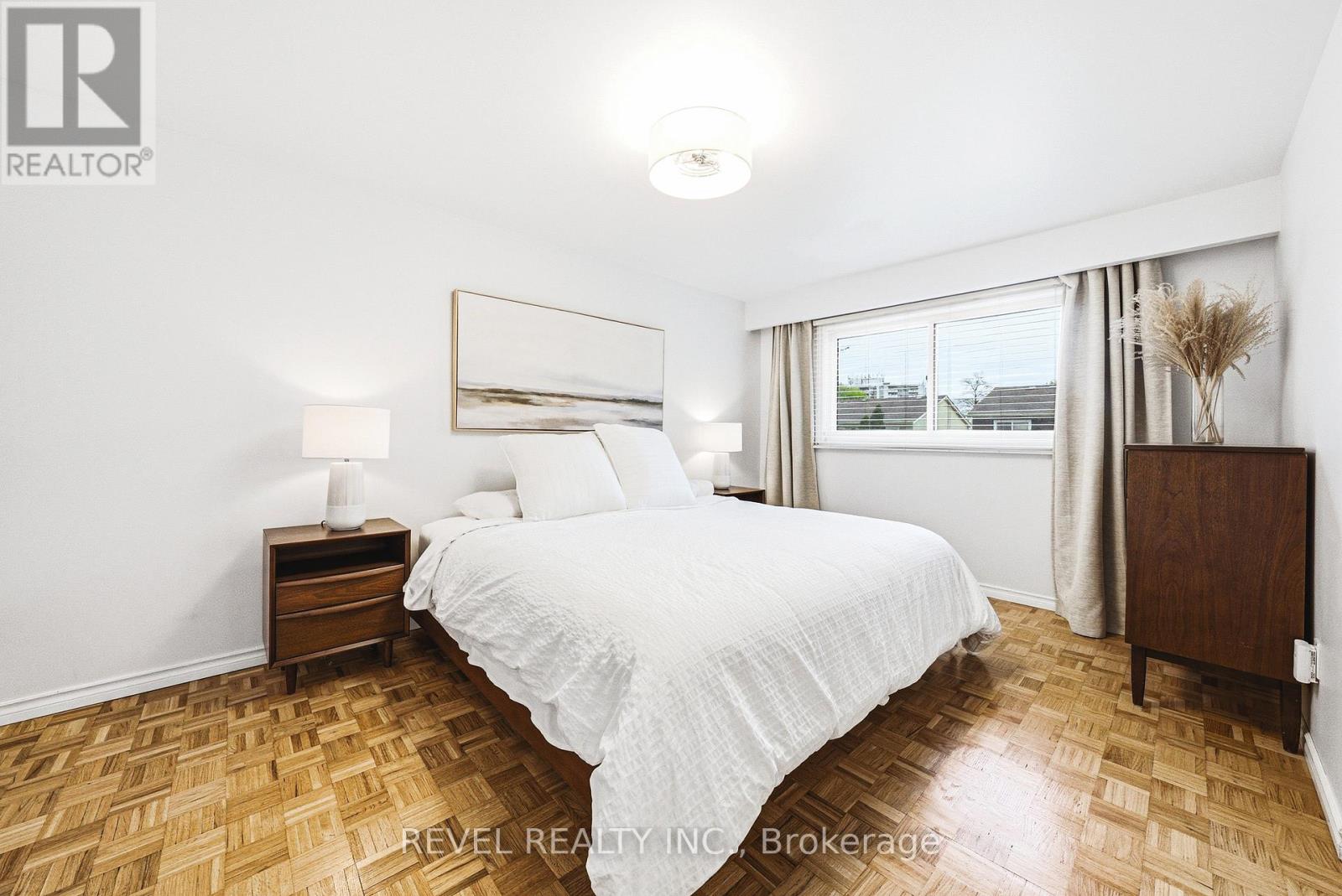 5064 Brady Avenue, Burlington, Ontario  L7L 3X6 - Photo 18 - W13133758