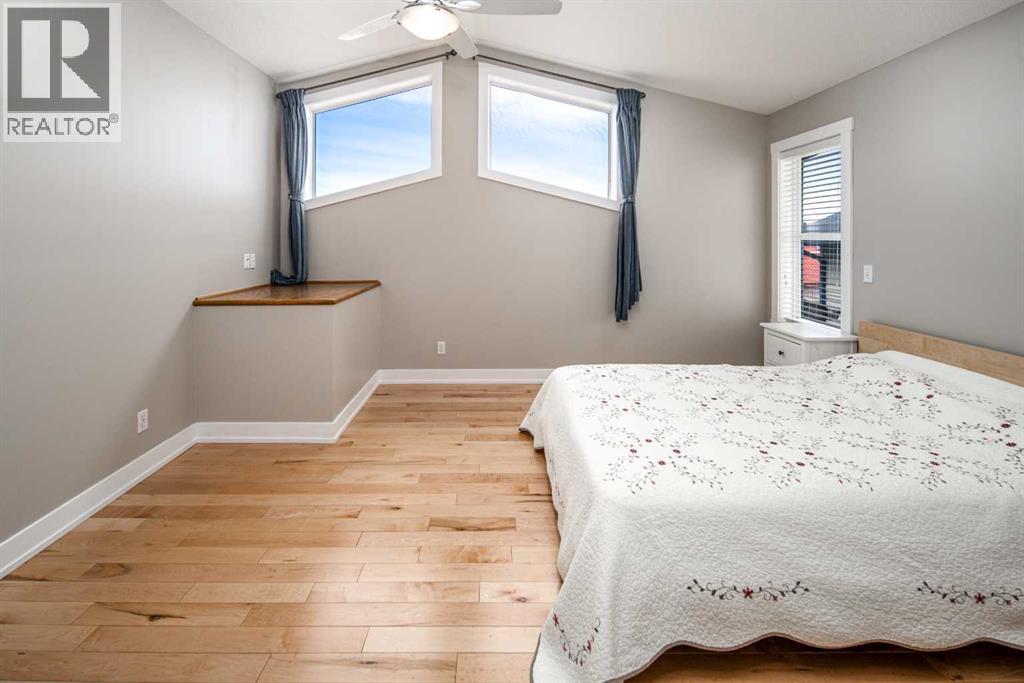 10514 Rockyledge Street Nw, Calgary, Alberta  T3G 5N2 - Photo 13 - A2309983