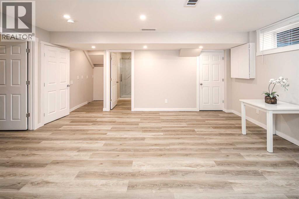 10514 Rockyledge Street Nw, Calgary, Alberta  T3G 5N2 - Photo 22 - A2309983