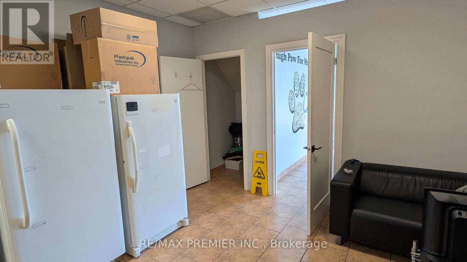 Main - 1657 Weston Road, Toronto, Ontario  M9N 1V2 - Photo 6 - W13133576