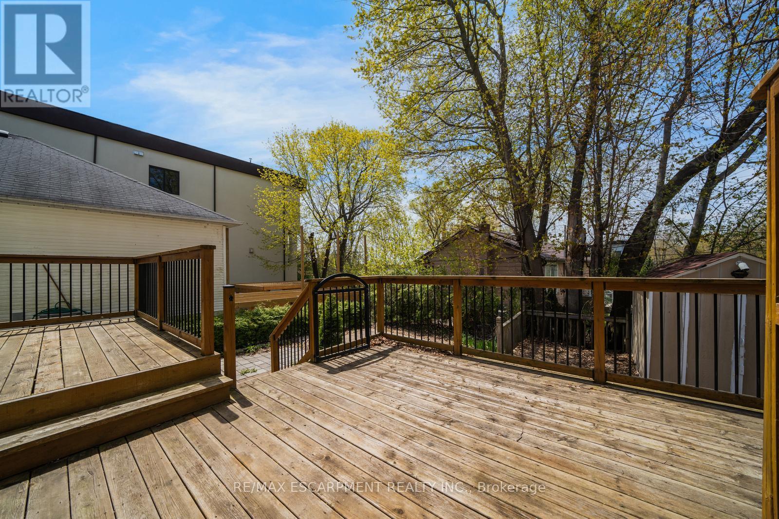108 Olde Bayview Avenue, Richmond Hill, Ontario  L4E 3C7 - Photo 44 - N12708384