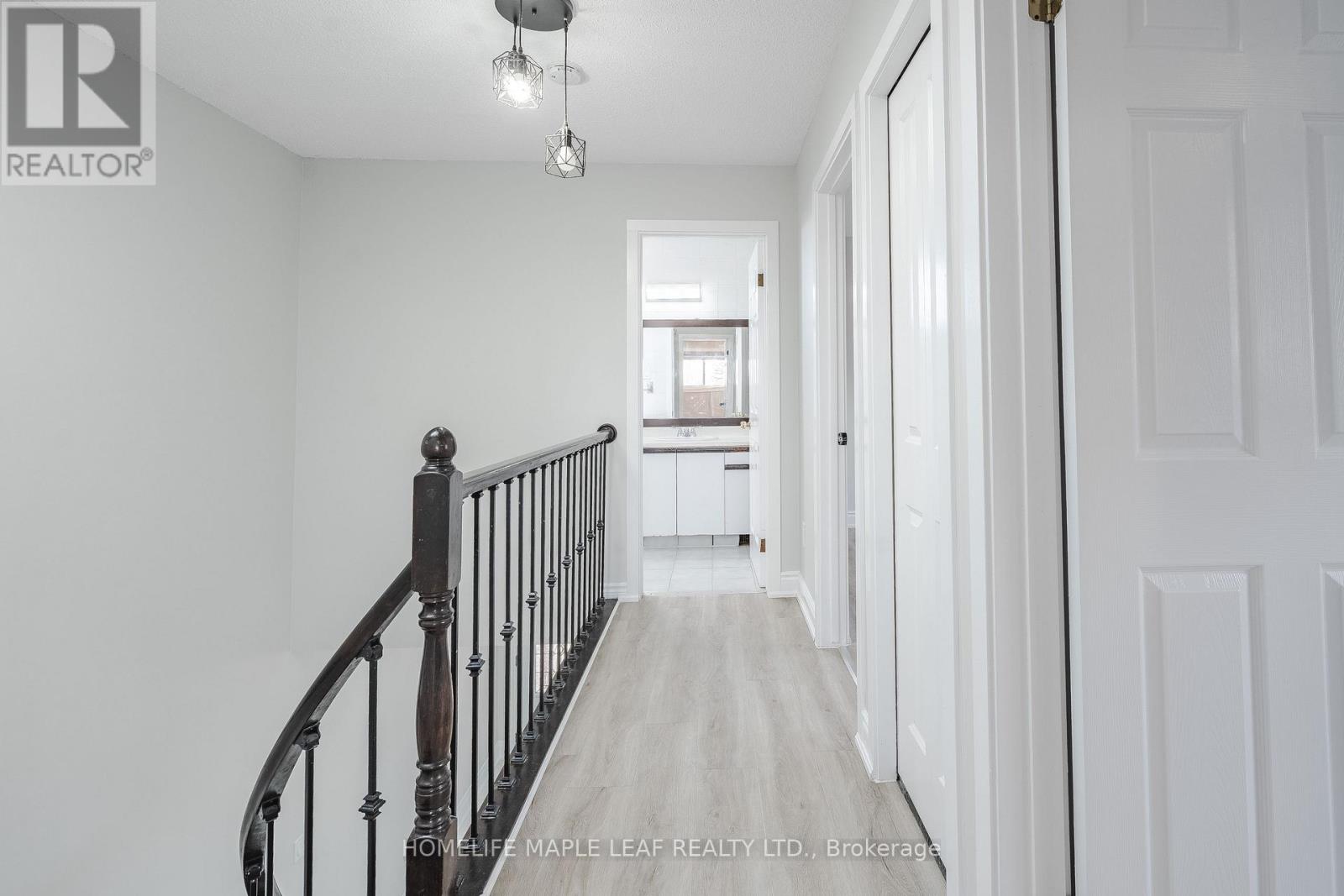 42 Puritan Court, Hamilton, Ontario  L8E 4L1 - Photo 27 - X13133394