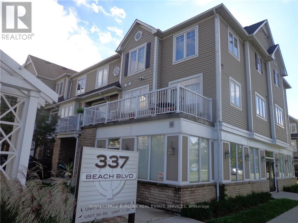 29 - 337 Beach Boulevard, Hamilton, Ontario  L8H 6W4 - Photo 1 - X13133416